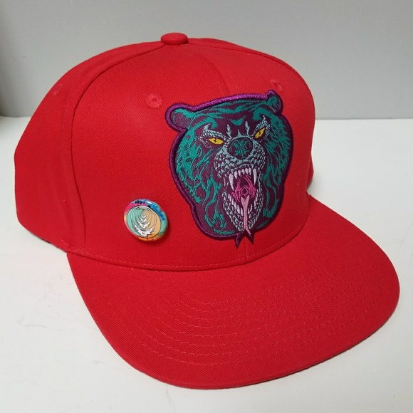 snapback mishka